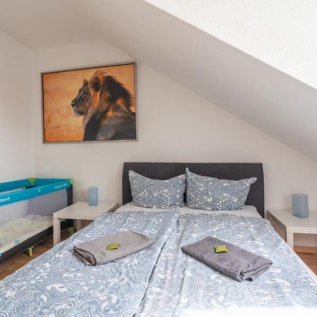 Gemuetliche Dachgeschosswohnung -Waldstrassenviertel Leipzig Eksteriør billede