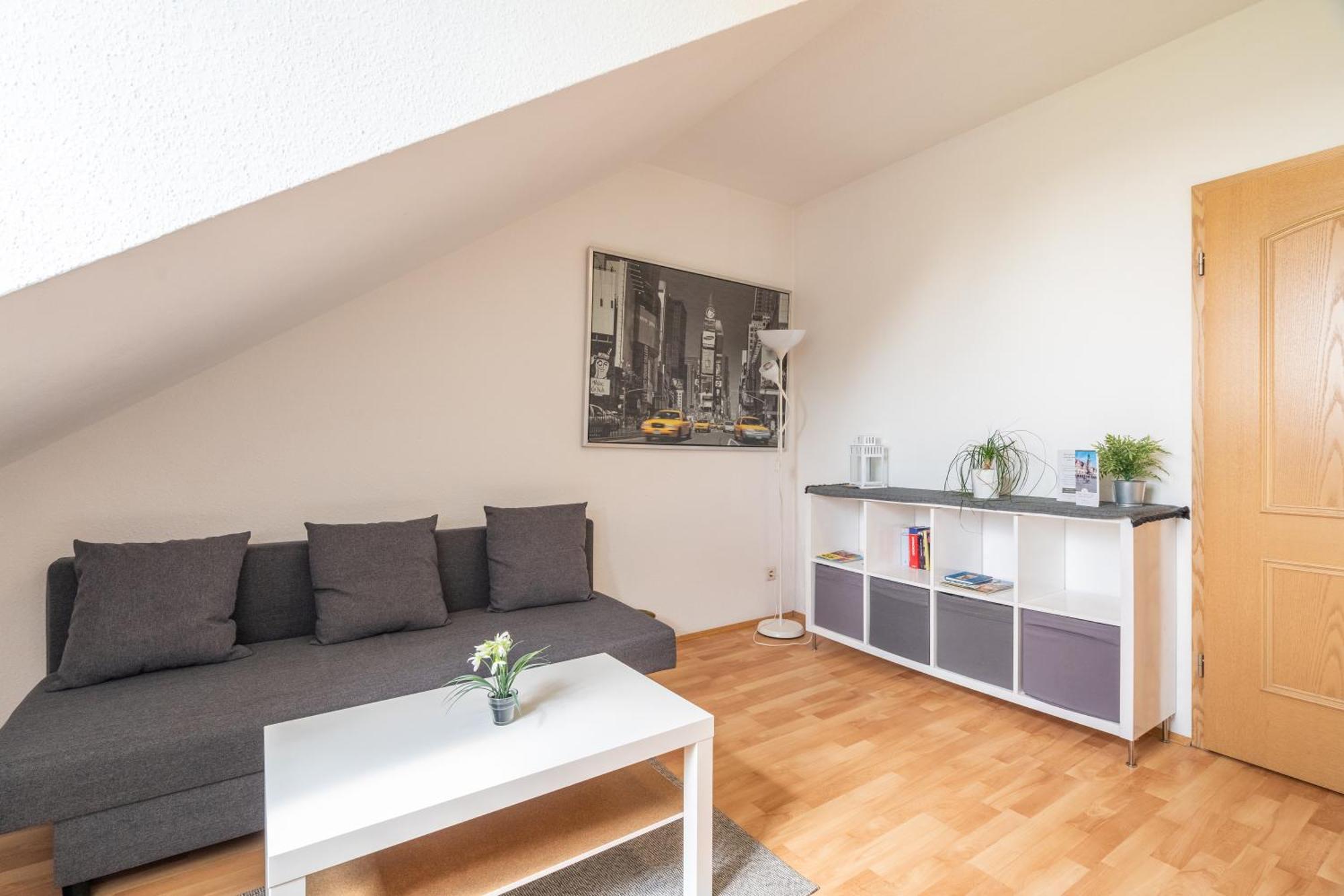 Gemuetliche Dachgeschosswohnung -Waldstrassenviertel Leipzig Eksteriør billede